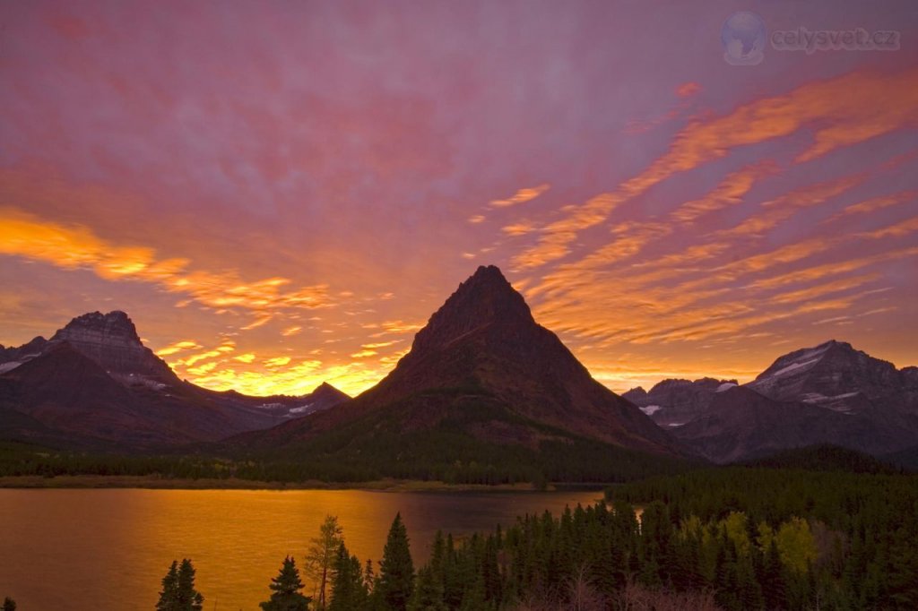 Foto: Grinnell Point And Swiftcurrent Lake, Glacier National Park, Montana