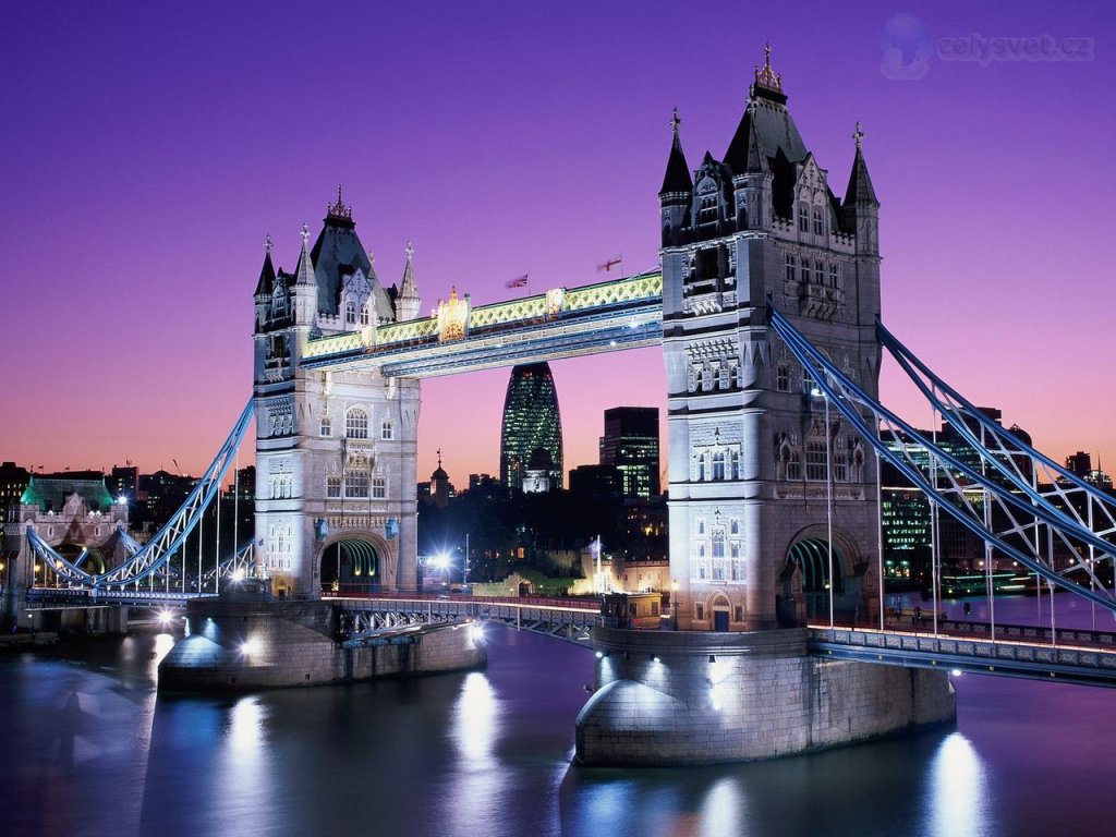 Foto: Tower Bridge At Night, London, England